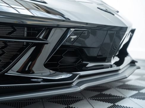 Used 2024 Chevrolet Corvette Stingray Preferred Conv w/ Z51 Performance Package RWD image 17