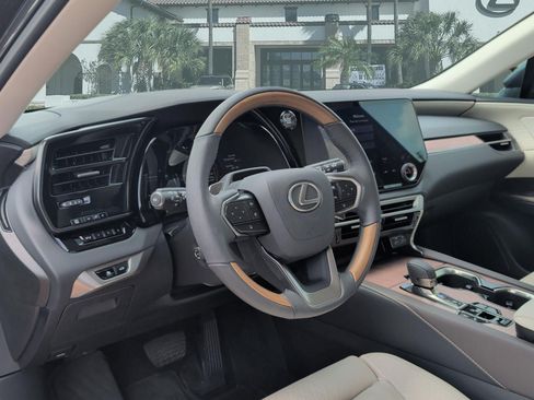 Certified 2026 Lexus RX 350 AWD w/ Convenience Package image 12