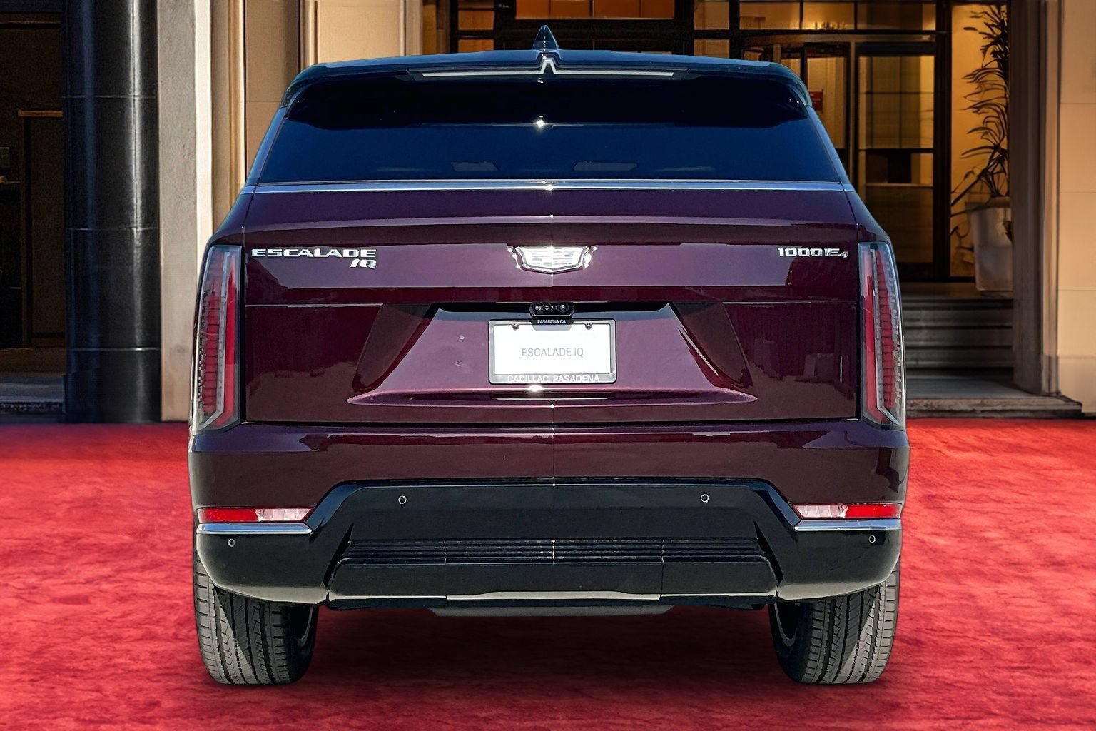 New 2026 Cadillac Escalade IQ Luxury 2 w/ LPO, Floor Liner Package AWD/4WD image 5