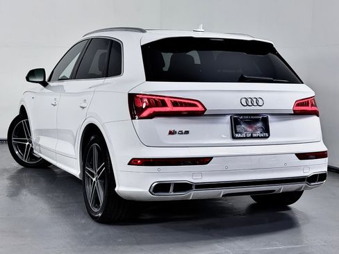 Used 2018 Audi SQ5 Prestige image 9