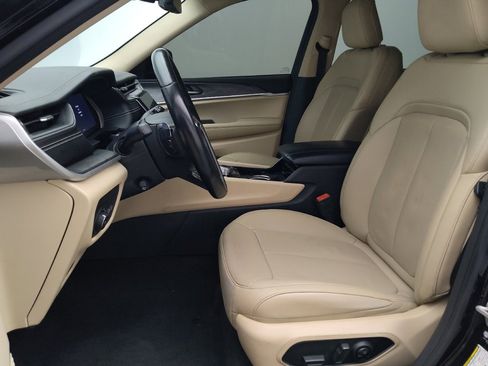 Used 2021 Jeep Grand Cherokee L Limited w/ Luxury Tech Group II AWD/4WD image 17