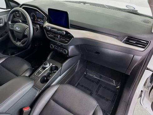 Certified 2021 Ford Escape SEL image 33