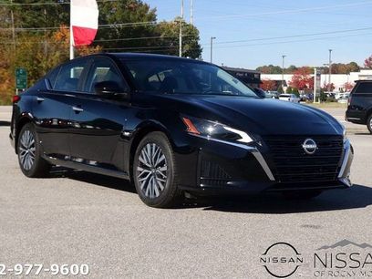 New 2025 Nissan Altima 2.5 SV w/ SV Premium Package