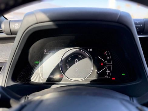 Used 2023 Lexus UX 250h FWD w/ Accessory Package (Z2) image 10