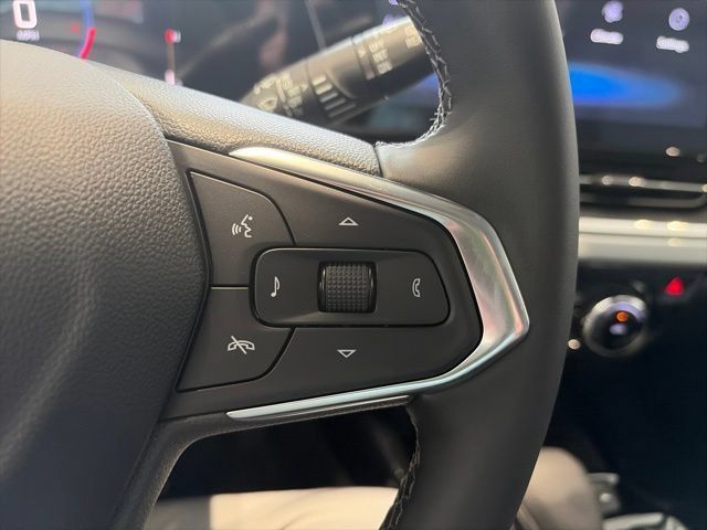 New 2026 Chevrolet Trax LT w/ Driver Confidence Package FWD image 15