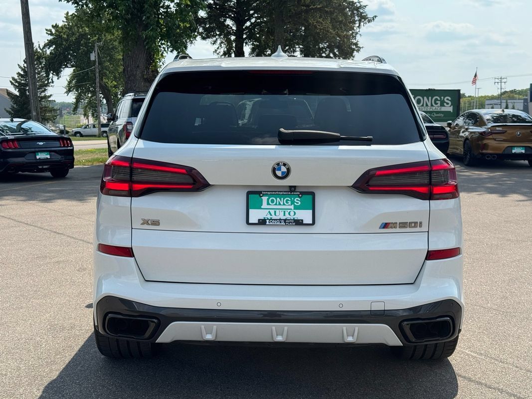 Used 2020 BMW X5 M50i AWD/4WD image 7