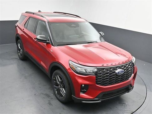 New 2026 Ford Explorer ST-Line w/ ST-Line Street Pack image 16
