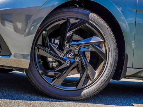 New 2026 Hyundai Elantra SEL Sport Premium FWD image 3