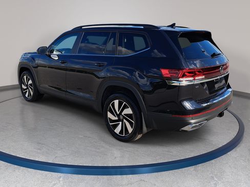 New 2026 Volkswagen Atlas SE FWD image 7