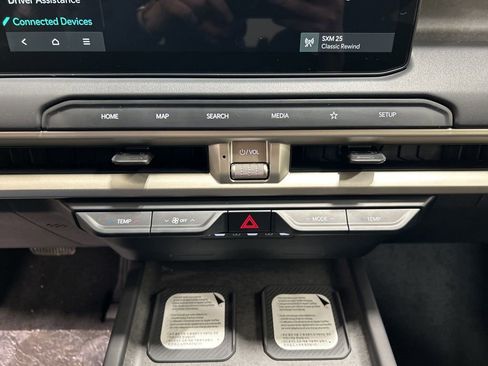 New 2027 Kia Telluride S image 22