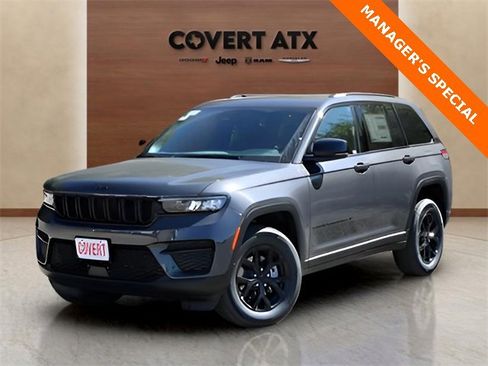 New 2025 Jeep Grand Cherokee Altitude image 1