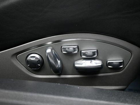 Used 2014 Porsche 911 50th Anniversary Edition RWD image 21