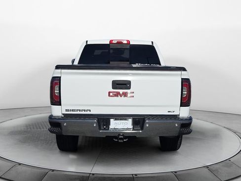 Used 2018 GMC Sierra 1500 SLT image 4