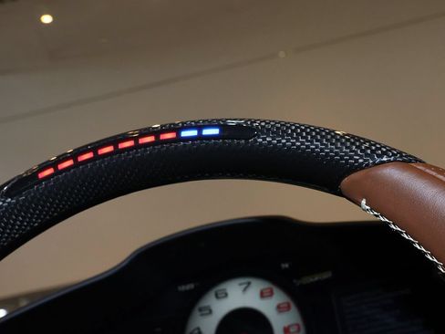 Certified 2025 Ferrari Purosangue AWD/4WD image 92