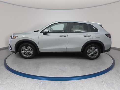 New 2026 Honda HR-V LX image 8