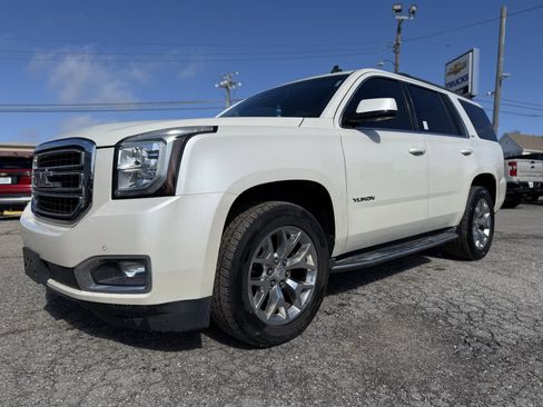 Used 2015 GMC Yukon SLT w/ Open Road Package image 2