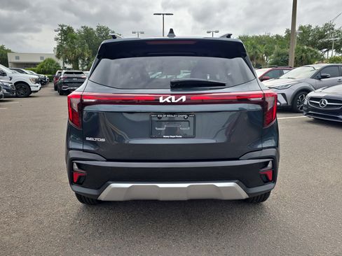 Certified 2026 Kia Seltos EX w/ EX Sunroof Package FWD image 7