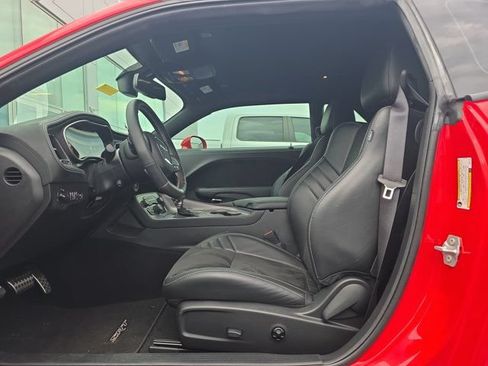 Used 2023 Dodge Challenger SRT Hellcat RWD image 5