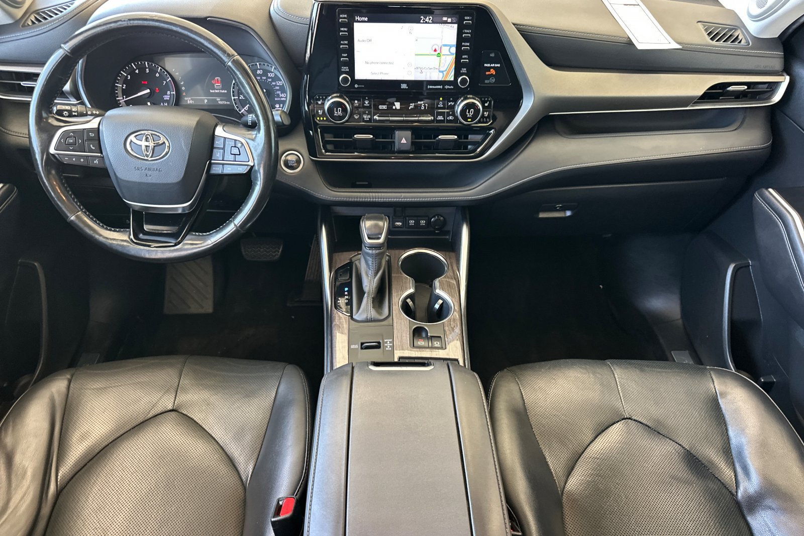 Used 2020 Toyota Highlander Limited FWD image 13