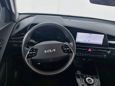 Used 2023 Kia Niro Wind FWD image 17