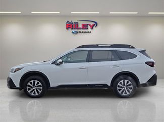 Used 2020 Subaru Outback Premium video 2