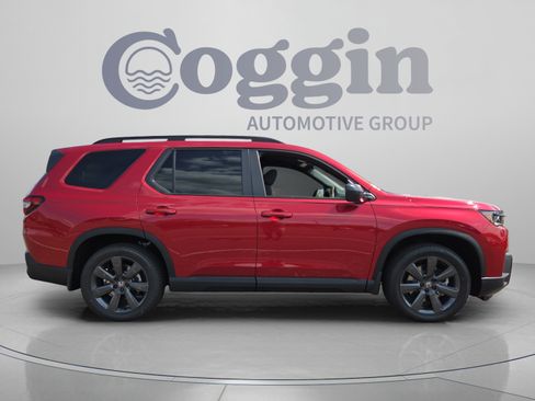 New 2026 Honda Pilot Sport image 6