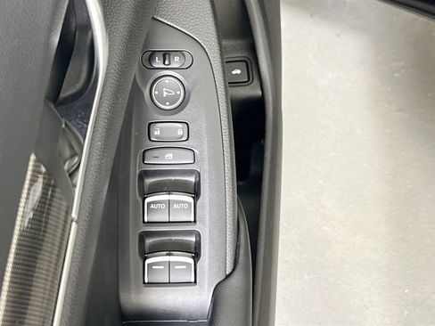 Used 2022 Honda Accord Sport image 17