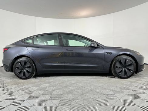 Used 2024 Tesla Model 3 Standard Range RWD image 32