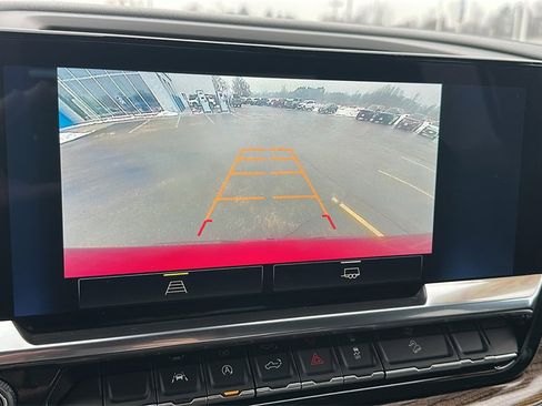 Used 2024 Chevrolet Silverado 1500 RST image 22