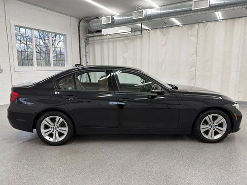 Used 2016 BMW 328i xDrive Sedan image 4