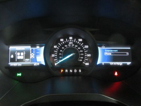 Used 2024 Ford Edge SEL w/ Cargo Accessory Package image 34