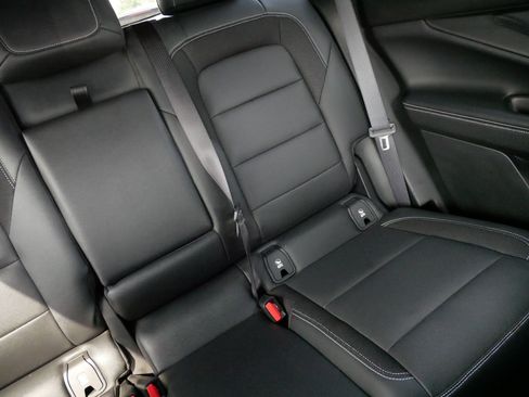 Used 2024 Chevrolet Blazer EV LT AWD/4WD image 14