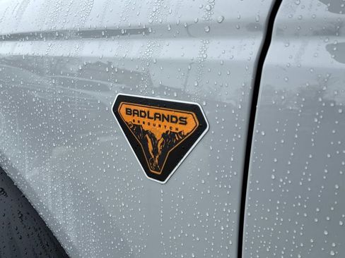New 2026 Ford Bronco Badlands AWD/4WD image 40