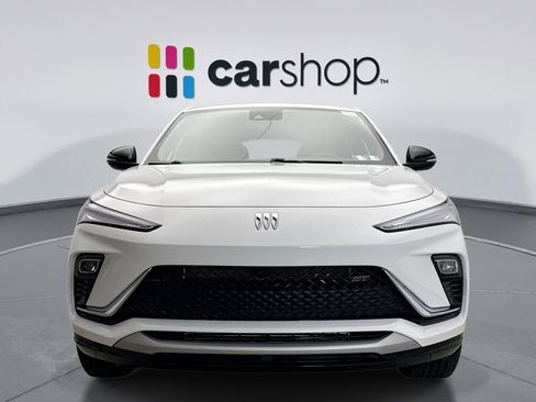 Used 2025 Buick Envista Sport Touring image 8