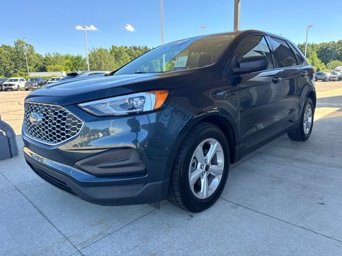 Certified 2023 Ford Edge SE AWD/4WD image 3
