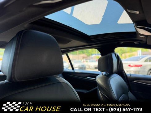 Used 2019 BMW 530e xDrive AWD/4WD image 21