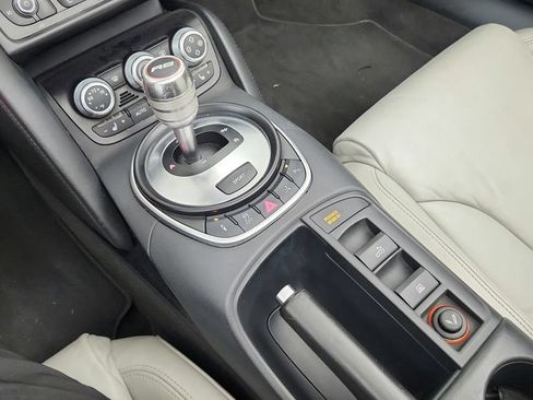 Used 2011 Audi R8 V10 w/ Enhanced Leather Pkg AWD/4WD image 59