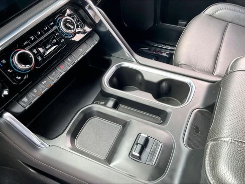 Certified 2024 GMC Sierra 3500 Denali w/ Denali Reserve Package image 16