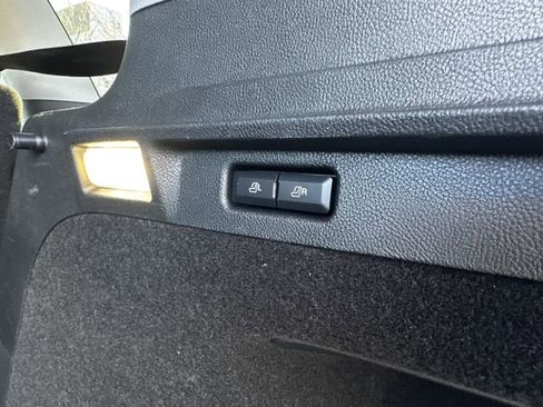 Certified 2022 Lincoln Corsair AWD w/ Equipment Group 101A image 43