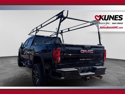 Used 2022 GMC Sierra 3500 Denali w/ Denali Ultimate Package AWD/4WD image 8