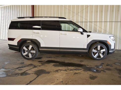 New 2025 Hyundai Santa Fe Limited image 60