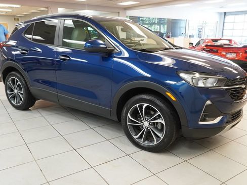 Used 2022 Buick Encore GX Select AWD/4WD image 14