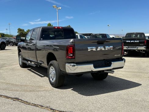 New 2026 RAM 2500 Tradesman AWD/4WD image 4