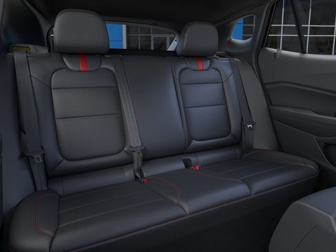 New 2025 Chevrolet Trax RS image 17