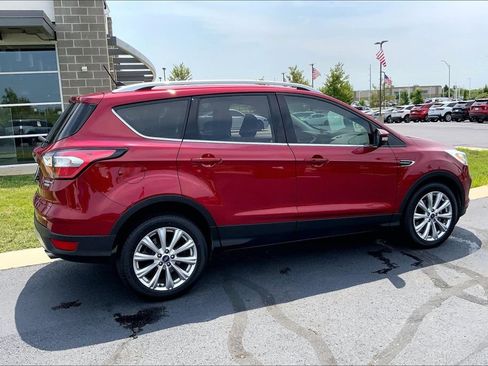 Used 2018 Ford Escape Titanium FWD image 6