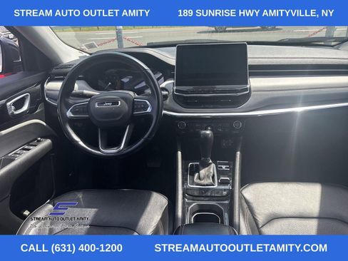 Used 2022 Jeep Compass Limited w/ Sun and Sound Group image 18