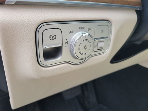 Certified 2022 Mercedes-Benz GLE 350 image 25