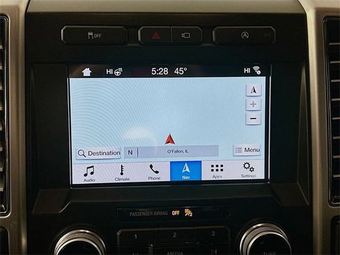 Used 2018 Ford F150 Platinum w/ Equipment Group 701A Luxury image 13