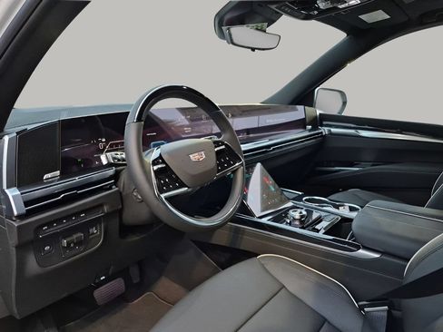 New 2026 Cadillac Escalade ESV Sport AWD/4WD image 30