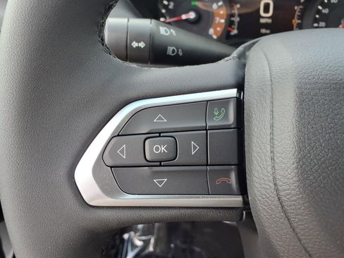 New 2026 Jeep Compass Latitude image 7